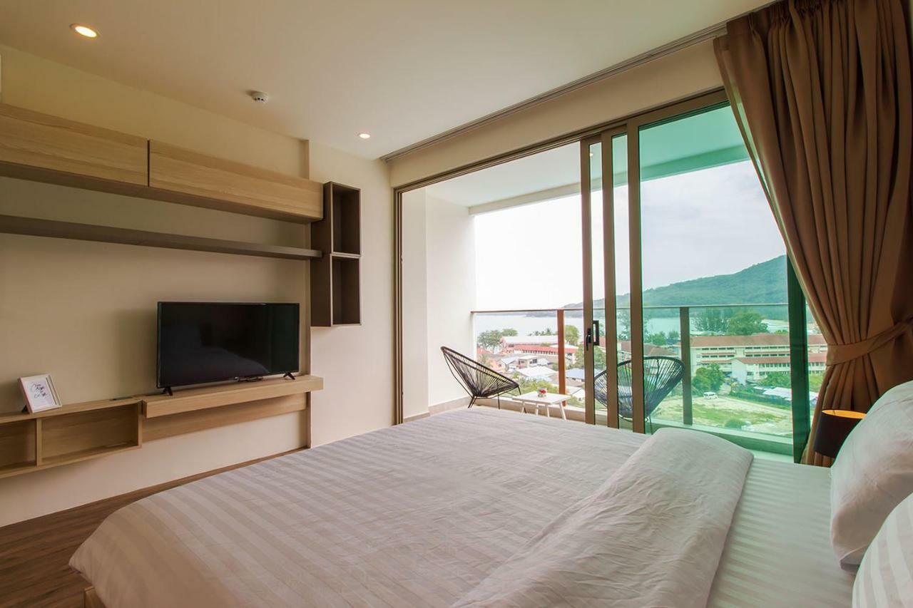Oceana Sea View Apartments - Камала-Біч Екстер'єр фото