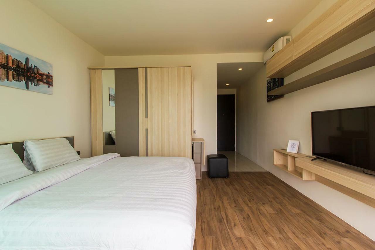 Oceana Sea View Apartments - Камала-Біч Екстер'єр фото